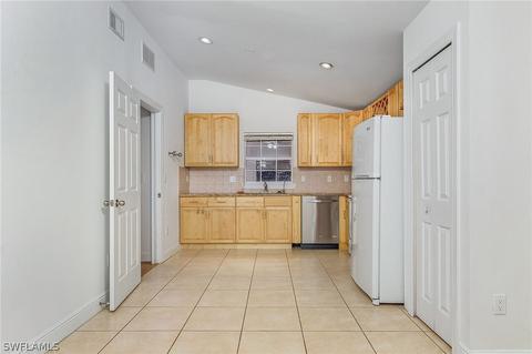 3072 Estey Ave S, Naples, FL 34104 photo 9