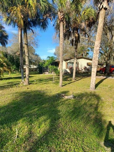 680 E Lincoln Ave, Labelle, FL 33935 photo 1