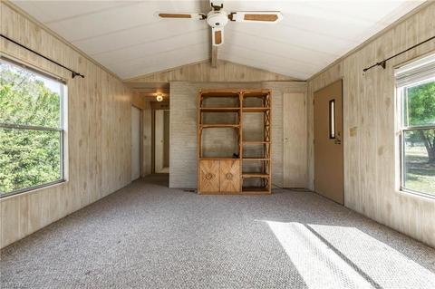 360 Wilson Rd, Labelle, FL 33935 photo 9