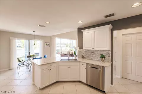 2114 Crown Pointe Blvd, Naples, FL 34112 photo 13