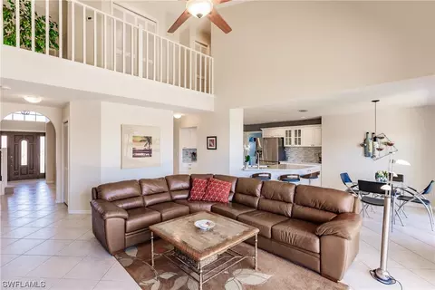 2114 Crown Pointe Blvd, Naples, FL 34112 photo 9