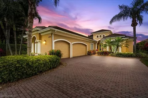 11576 Amalfi Way, Estero, FL 33928 photo 2