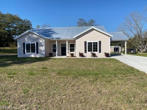 130 NW 5th St, Williston, FL 32696 photo 1