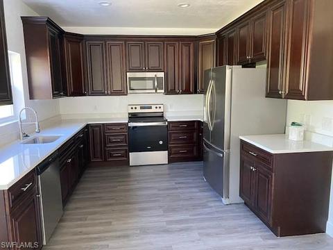 130 NW 5th St, Williston, FL 32696 photo 2