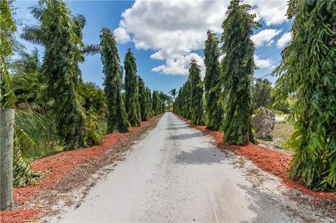 14500 Stringfellow Rd, Bokeelia, FL 33922 photo 3