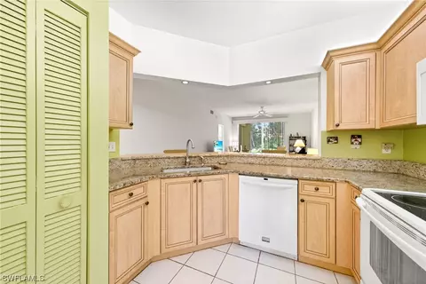 829 Tanbark Dr #101, Naples, FL 34108 photo 9