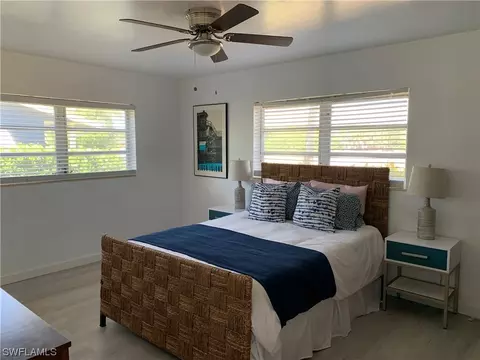 1096 Morningside Dr, Naples, FL 34103 photo 13