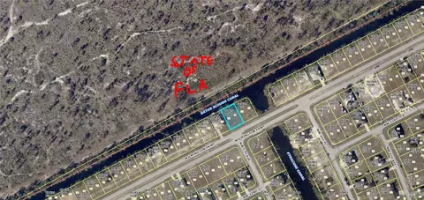 427 Wilmington Pkwy, Cape Coral, FL 33993
