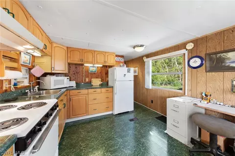 20570 River Dr, Estero, FL 33928 photo 7