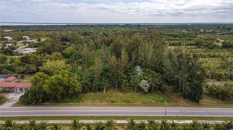 15650 Stringfellow Rd, Bokeelia, FL 33922 photo 5