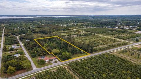 15650 Stringfellow Rd, Bokeelia, FL 33922 photo 2