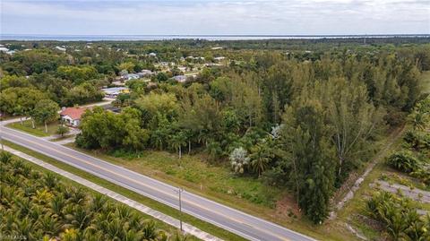 15650 Stringfellow Rd, Bokeelia, FL 33922 photo 4