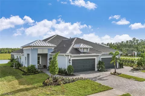 2270 Marquesa Cir, Naples, FL 34112 photo 1