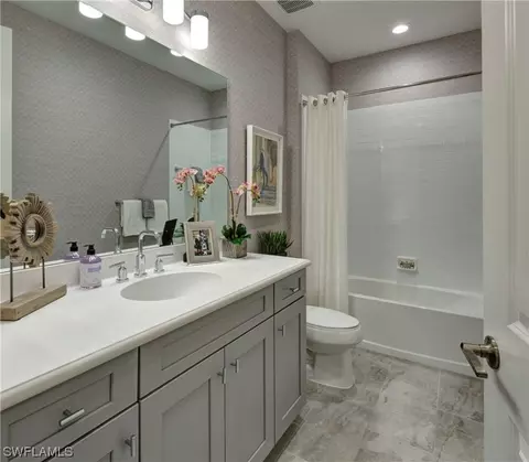 2270 Marquesa Cir, Naples, FL 34112 photo 10