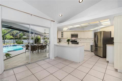 1903 Countess Ct, Naples, FL 34110 photo 10