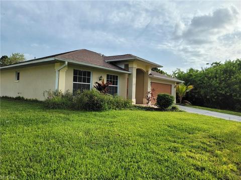866 Spaulding St E, Lehigh Acres, FL 33974 photo 3