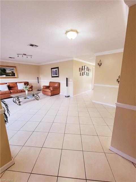 866 Spaulding St E, Lehigh Acres, FL 33974 photo 5