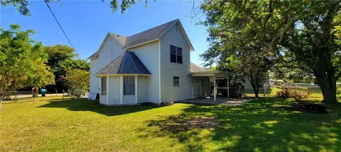 Undisclosed, Cape Coral, FL 33991 photo 3
