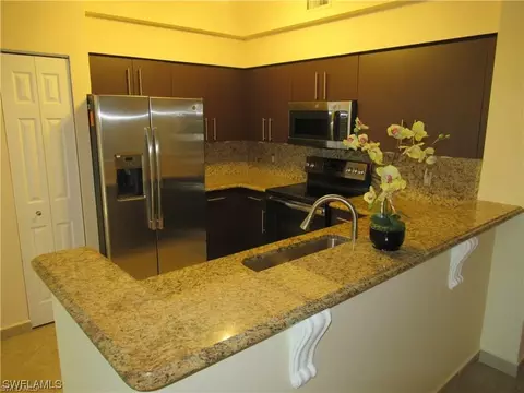 1230 Reserve Way #304, Naples, FL 34105 photo 4