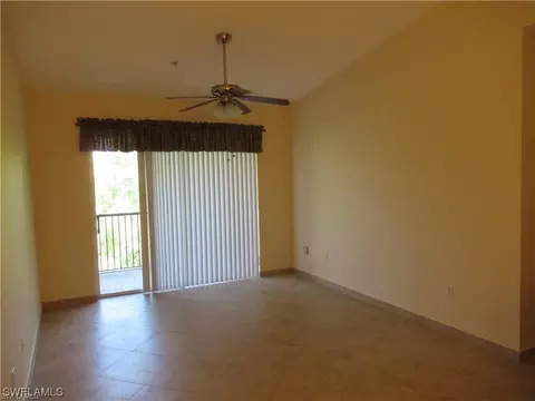 1230 Reserve Way #304, Naples, FL 34105 photo 8