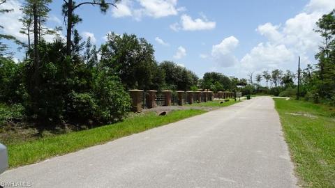 4745 4th Ave NE, Naples, FL 34120 photo 6