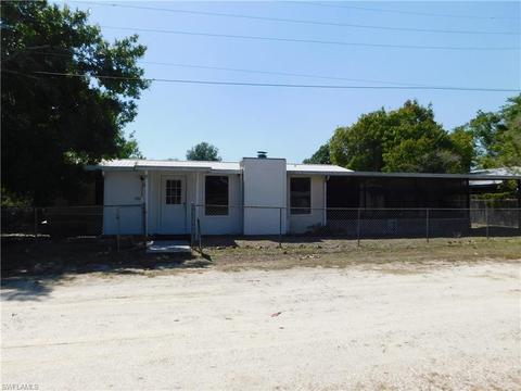 1060 Teal Harbor Ln, Okeechobee, FL 34974 photo 1