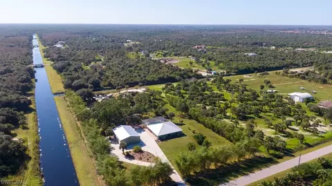 140 41st Ave NW, Naples, FL 34120 photo 2