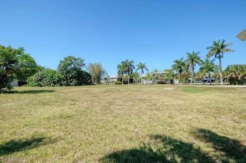 16341 Stringfellow Rd, Bokeelia, FL 33922 photo 9