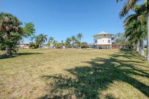 16341 Stringfellow Rd, Bokeelia, FL 33922 photo 3