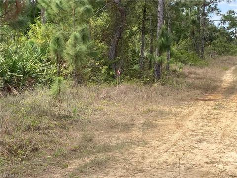 7897 9th Pl, Labelle, FL 33935 photo 2