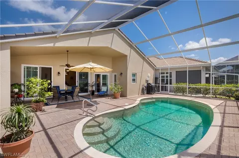 276 Glen Eagle Cir, Naples, FL 34104 photo 22