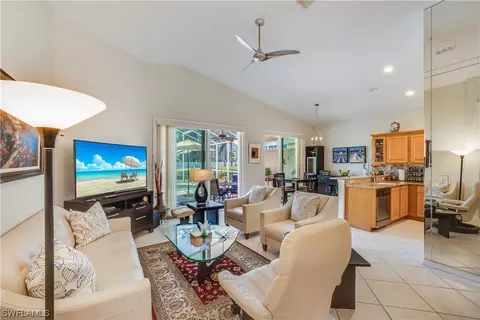 276 Glen Eagle Cir, Naples, FL 34104 photo 10