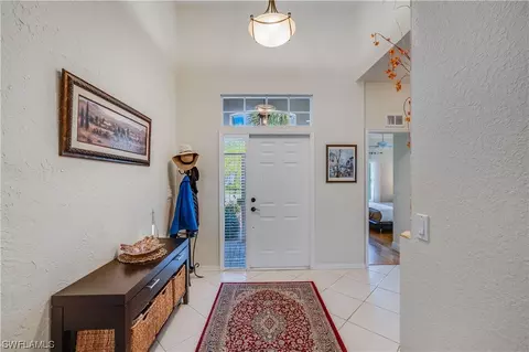 276 Glen Eagle Cir, Naples, FL 34104 photo 4