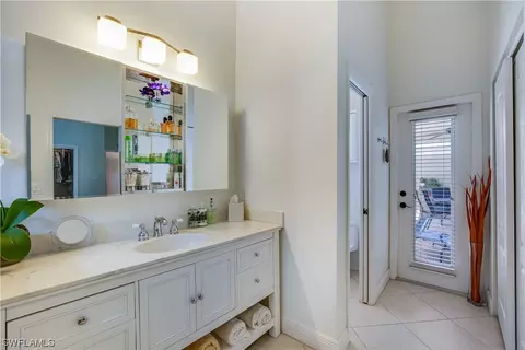 276 Glen Eagle Cir, Naples, FL 34104 photo 18