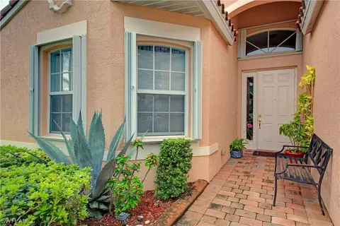 9219 Springview Loop, Estero, FL 33928 photo 2