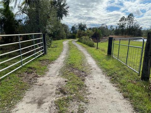 Undisclosed, Labelle, FL 33935 photo 8