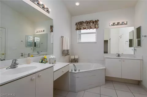 9564 Liseron Dr, Estero, FL 33928 photo 15