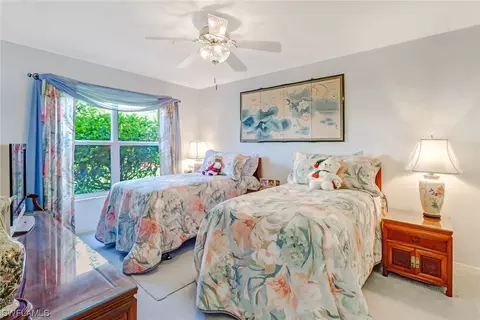 5374 Foxhound Dr, Naples, FL 34104 photo 14