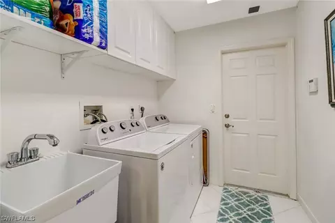 5374 Foxhound Dr, Naples, FL 34104 photo 21