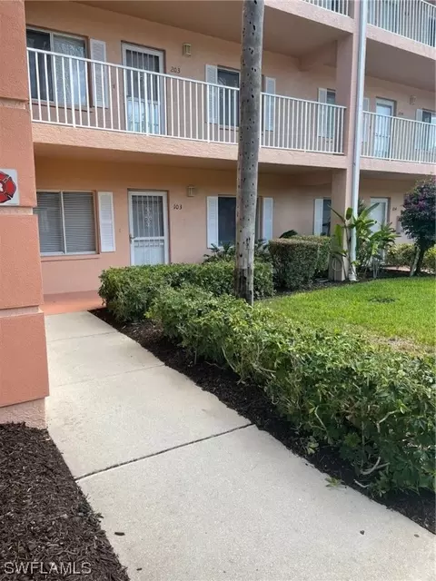 20141 Ian Ct #103, Estero, FL 33928 photo 1