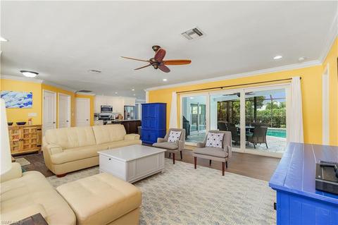 3031 Round Table Ct, Naples, FL 34112 photo 7