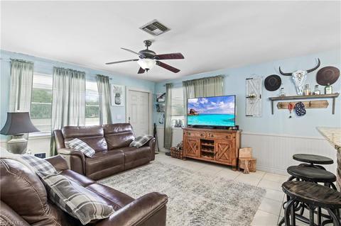 99009902 Rambo Ln North Fort Myers Fl 33917 30 Photos Mls 221037262 Movoto