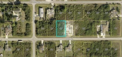3112 12th St SW, Lehigh Acres, FL 33976