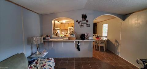 751 Citrus St, Labelle, FL 33935 photo 6