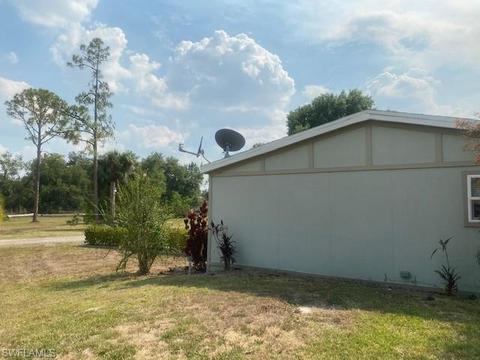 2530 Phillips Rd, Labelle, FL 33935 photo 10