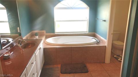 638 Chambers St E, Lehigh Acres, FL 33974 photo 10