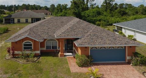 638 Chambers St E, Lehigh Acres, FL 33974 photo 1
