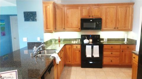 638 Chambers St E, Lehigh Acres, FL 33974 photo 5