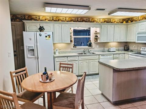 1571 Jerdik Dr, Moore Haven, FL 33471 photo 10