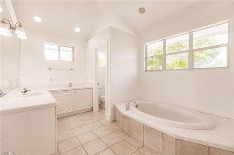 1290 Rainbow Ct, Naples, FL 34110 photo 17